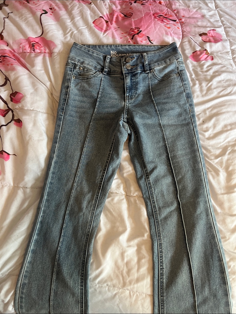 Y2K Coquette No Boundaries Women's Gray Panel-Seam Flare Jeans Size 00